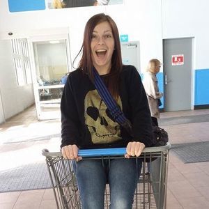 Meet your Posher, Nicole